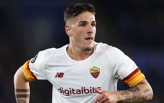 Leicester, England, 28th April 2022.   Nicolo Zaniolo of AS Roma during the UEFA Europa Conference League match at the King Power Stadium, Leicester. Picture credit should read: Darren Staples / Sportimage via PA Images