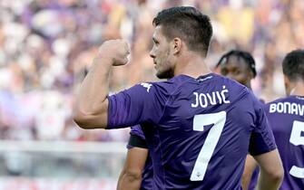 Fiorentina's Foward Luka Jovic  (R) celebrate after scoring a goal during the Italian serie A soccer match ACF Fiorentina vs US Cremonese at Artemio Franchi Stadium in Florence, Italy, 14 August 2022ANSA/CLAUDIO GIOVANNINI