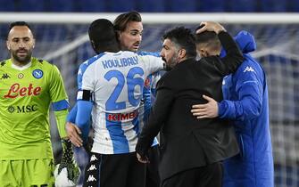Napoli's head coach Gennaro Gattuso celebrates the victory with his players at the end of the Serie A soccer match between AS Roma and SSC Napoli at the Olimpico stadium in Rome, Italy, 21 March 2021. ANSA/RICCARDO ANTIMIANI