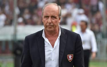 SALERNO, ITALY - OCTOBER 06: Giampiero Ventura coach of Salernitana during the Serie B match between Salernitana and Frosinone at Stadio Arechi on October 06, 2019 in Salerno, Italy. (Photo by Ivan Romano/Getty Images)