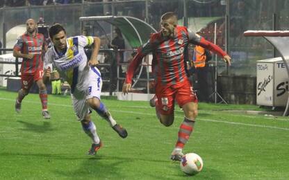 Pari e finale da brividi: Cremonese-Frosinone 1-1