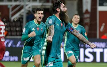 Magia Moscardelli, per il Pisa vittoria da playoff