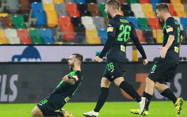 Pordenone sempre più secondo: Ascoli battuto 2-1