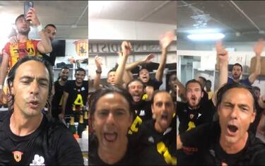 Pippo Inzaghi capo-coro in spogliatoio. VIDEO