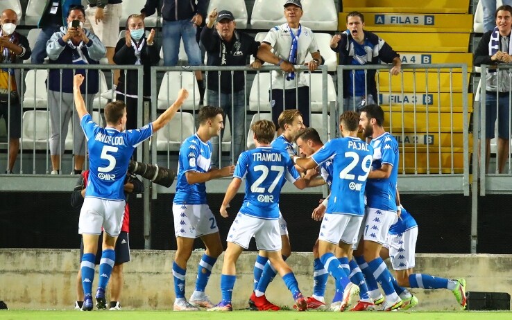 Brescia Cosenza 5-1, gol e highlights di Serie B | Sky Sport