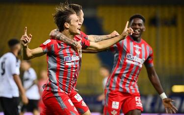 Colpo Cremonese: Parma sconfitto 2-1 in casa