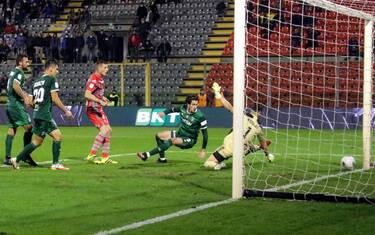 Pisa beffato nel recupero, ok Reggina e Benevento