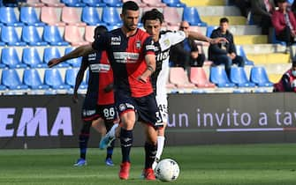 Foto Francesco Mazzitello/LaPresse06 Maggio   2022 Crotone, Italia sport calcio Crotone vs Parma   - Serie BKT 2021/2022 - Stadio Ezio ScidaNella foto:Giuseppe CuomoPhoto Francesco Mazzitello/LaPresseMaggio 06  2022  Crotone, Italy sport soccer Crotone vs Parma  - Italian Football Championship League BKT 2021/2022 - Ezio Scida StadiumIn the pic:Giuseppe Cuomo