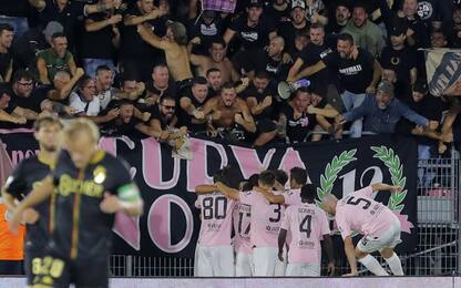 Serie B LIVE: il Palermo torna in vantaggio