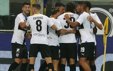 Il Parma vince e allunga, la Sampdoria sprofonda