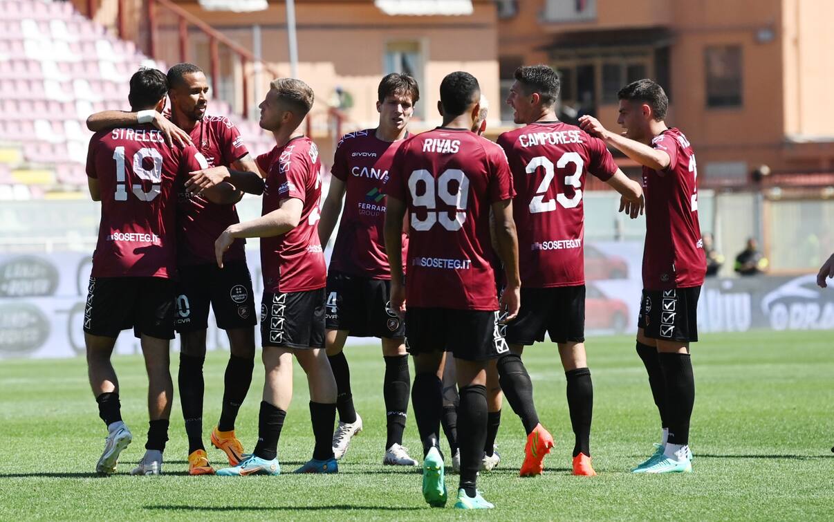 Serie B: Promozioni In Serie A, Playoff, Playout E Retrocessioni. I ...