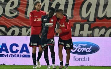 Donsah riprende a Colpani: Crotone-Monza 1-1