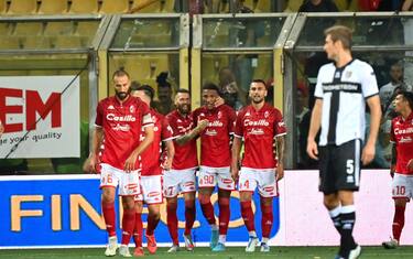 Parma-Bari 2-2: prodezze e show al Tardini
