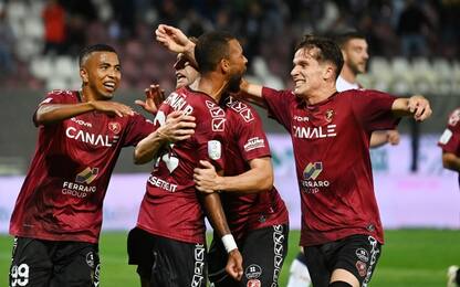 Reggina, vittoria e aggancio: Genoa ko 2-1
