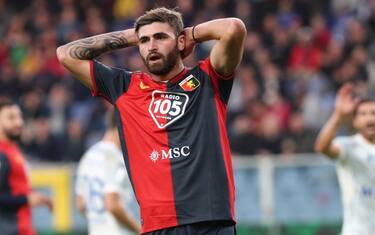 Il Genoa non sa più vincere: con il Como è 1-1