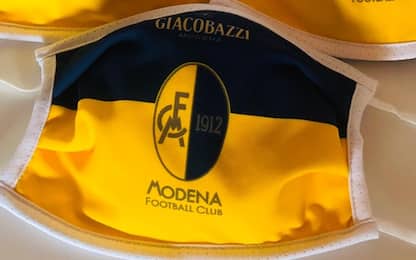 Modena, donata una mascherina per ogni abbonato