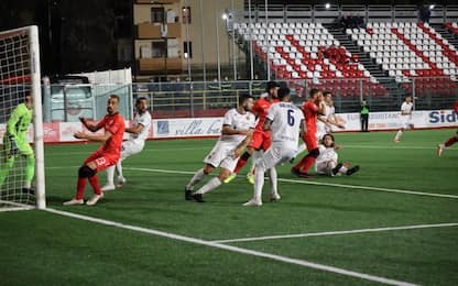 Pari tra Bari e Foggia: primo gol per Kaio Jorge