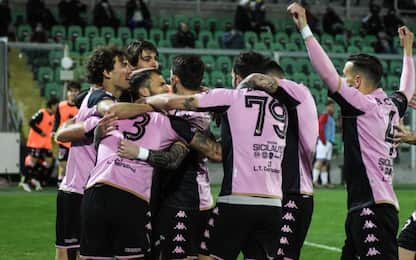 Vincono Palermo e Catanzaro, Reggiana ko