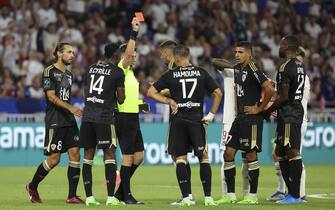 Romain Hamouma of Ajaccio receives a red card from referee Benoit Bastien during the French championship Ligue 1 football match between Olympique Lyonnais (OL) and AC Ajaccio on August 5, 2022 at Groupama Stadium in Decines-Charpieu near Lyon, France - Photo: Jean Catuffe/DPPI/LiveMedia