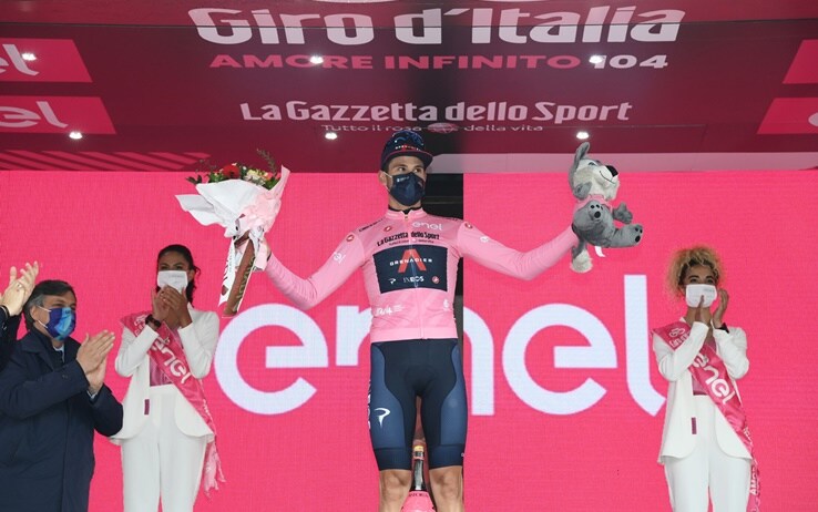 Terzo giorno in Maglia Rosa per Filippo Ganna Filippo Ganna
