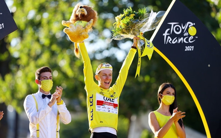 Tour 2021 : à Van Aert la dernière étape de Paris, Pogacar remporte la Grande Boucle.  Classement