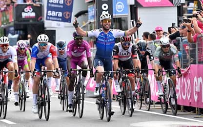 Cavendish vince la 3^ tappa, Van der Poel in rosa
