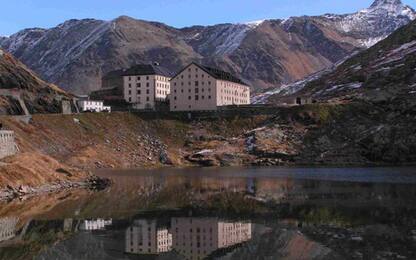 Pericolo valanghe, salta il Gran San Bernardo