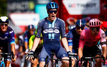 Vuelta, Dainese vince 19^ tappa. Kuss maglia rossa