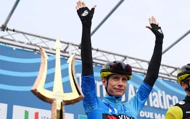 Tirreno-Adriatico, Vingegaard vince la 6^ tappa