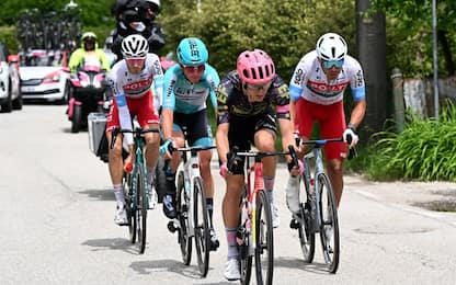 Giro, la 18^ tappa LIVE: un quartetto in fuga