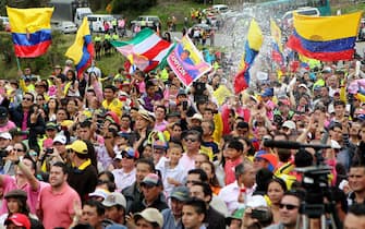epa04235831 Residents of Combita, Nairo Quintana's home town, celebrate the champion's title won by Colombian cyclist Nairo Quintana at the Giro d'Italia, in Combita,  Boyaca department, Colombia, 01 June 2014. Combita, a farming town, celebrated Quintana's title, the first one gained by a Latin American sportsman.  EPA/LEONARDO MUNOZ
