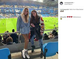 Champions, Atalanta al bacio: la festa delle wags! LE FOTO ...