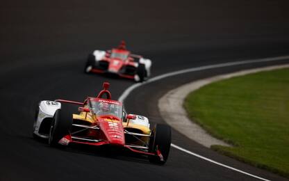 Indy 500, Newgarden vince e entra nella storia 