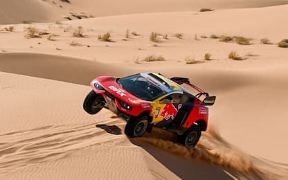 Loeb e Cornejo vincono la 4^ tappa della Dakar