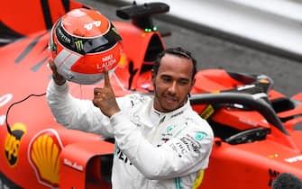 MONTE-CARLO, MONACO - MAY 26: Race winner Lewis Hamilton of Great Britain and Mercedes GP celebrates in parc ferme during the F1 Grand Prix of Monaco at Circuit de Monaco on May 26, 2019 in Monte-Carlo, Monaco. (Photo by Michael Regan/Getty Images)