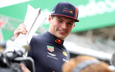 Verstappen: "Gara folle, noi bravi a reagire"
