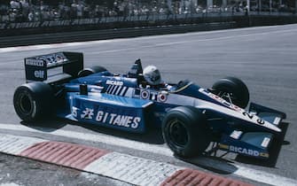 Rene Arnoux of France drives the #25 Gitanes Equipe Ligier Ligier JS27 Renault V6 turbo during the Belgian Grand Prix on 25 May 1986 at the Spa-Francorchamps circuit in Spa, Belgium. (Photo by Mike King/Getty Images) 