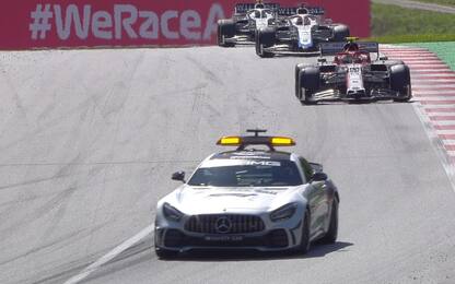 Tre safety car, nove ritiri: tutti i numeri del GP