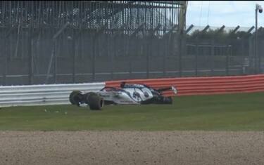 Kvyat, le cause dell'incidente a Silverstone