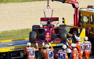 MUGELLO CIRCUIT, ITALY - SEPTEMBER 11: The car of Sebastian Vettel, Ferrari SF1000, is loaded onto  a truck during the Tuscany GP at Mugello Circuit on Friday September 11, 2020, Italy. (Photo by Mark Sutton / Sutton Images)