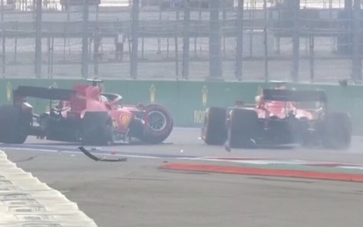 La Ferrari di Leclerc evita per un soffio quella di Vettel (Twitter) vettel
