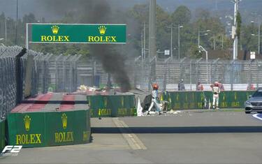 Incidente Ghiotto-Aitken: fiamme e GP interrotto
