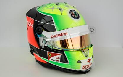 Schumi Jr, il casco per l'esordio (rinviato) in F1