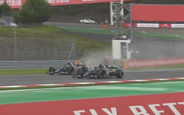 Bottas, Turchia da dimenticare: Hamilton lo doppia