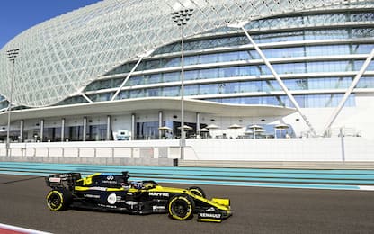 Abu Dhabi, Alonso a Schumi in pista nei test. FOTO