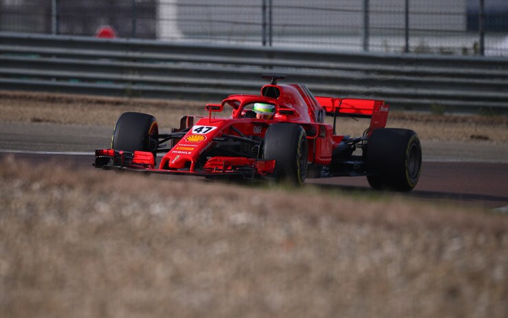 Mick Schumacher in pista con la Ferrari 2018 a Fiorano