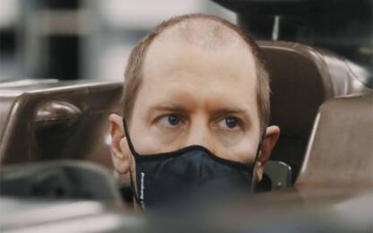 E' un nuovo Vettel in Aston Martin, ma i capelli?