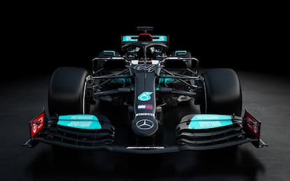 Mercedes, ecco la W12 di Hamilton e Bottas. FOTO