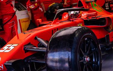 Ferrari, test a Sakhir con le Pirelli 2022 da 18"