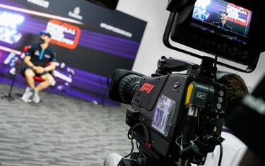Conferenza, nuovo format: coppie miste di piloti